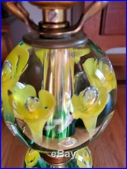 Vtg. St. Clair Yellow Trumpet Flower Paperweight Art Glass Table Lamp 4 tier